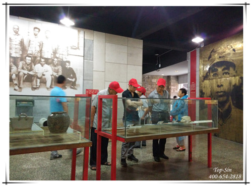 同乐社区“践行两学一做，重温红军精神”建川博物馆之行—成都联拓培训